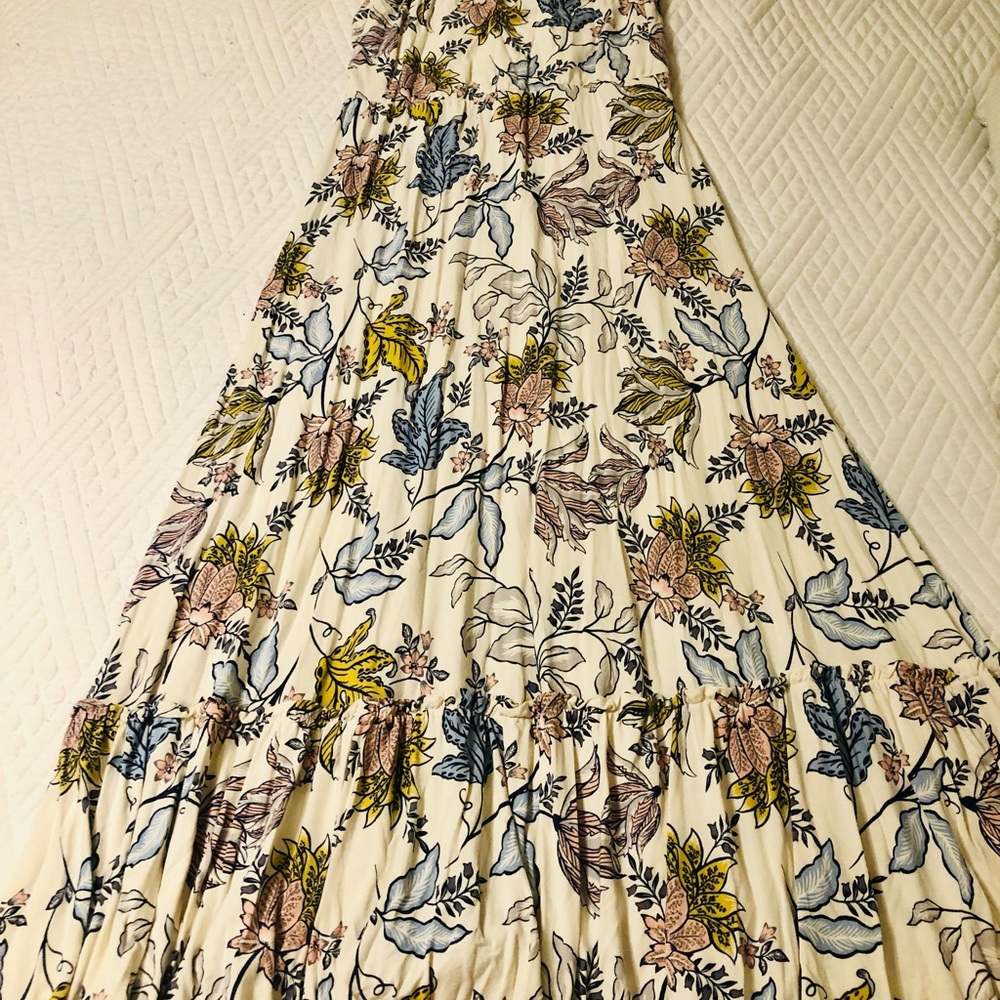 Rachel Zoe. Size small. Floral maxi dress.